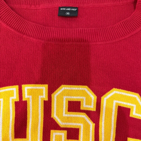 Hype & Vice USC Sweater, Size medium - Picture 3 of 3
